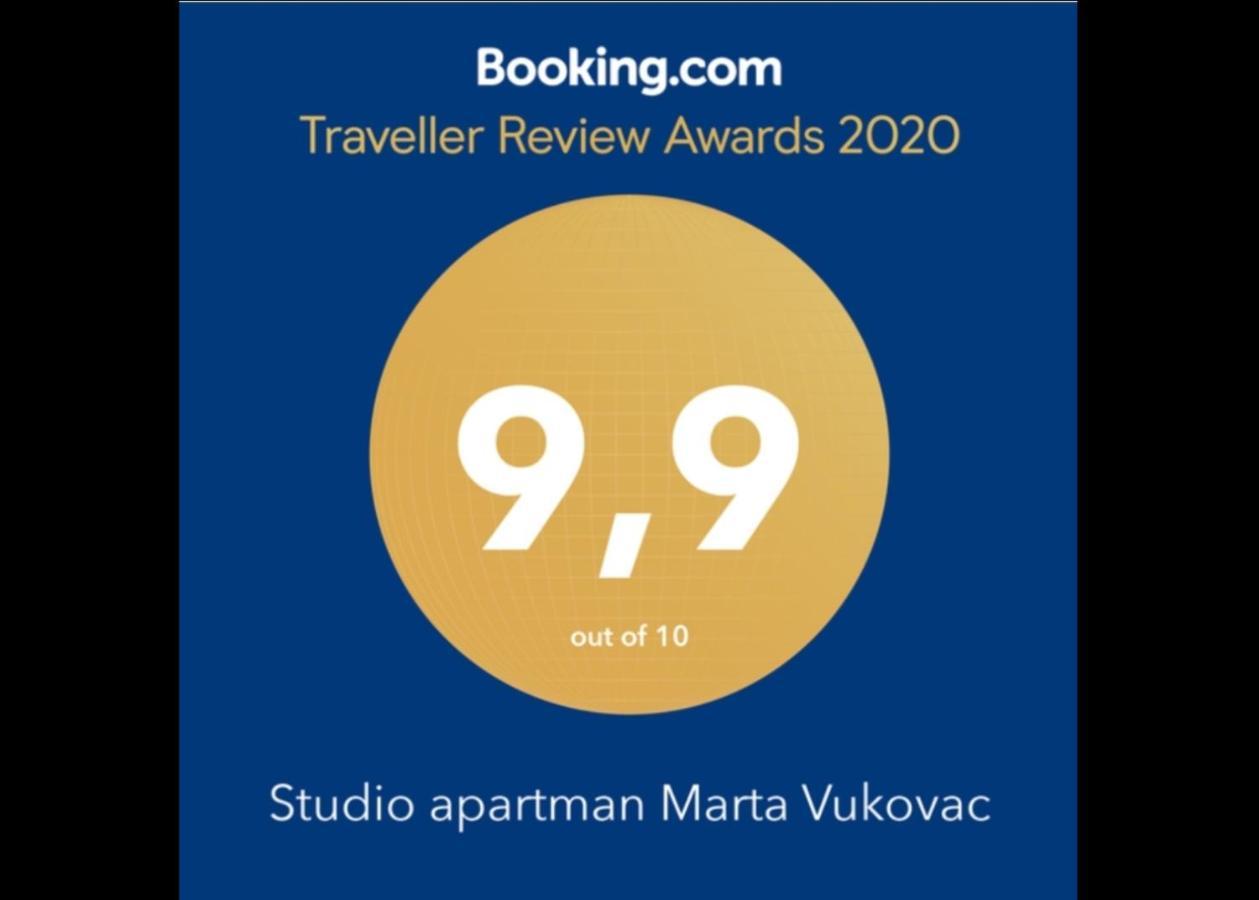 Studio Apartman Marta Korenica Buitenkant foto